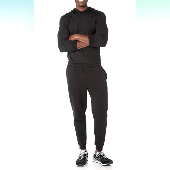 NWT Amazon Essentials Men's Fleece Black Jogger Pant, Size XL - Picture 1 of 7